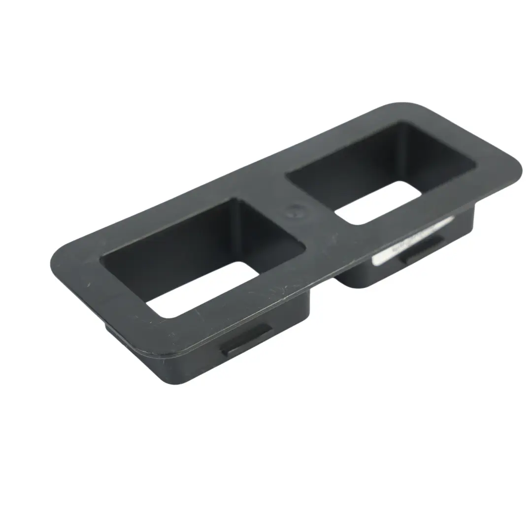 7P Air Conditioning Channel Air Guide Adapter to VW Volkswagen Touareg with Part number 7P0820953 VW Volkswagen Touareg 7P Air Conditioning Channel Air Guide Adapter - SKU 7P0820953 - Part number 7P0820953