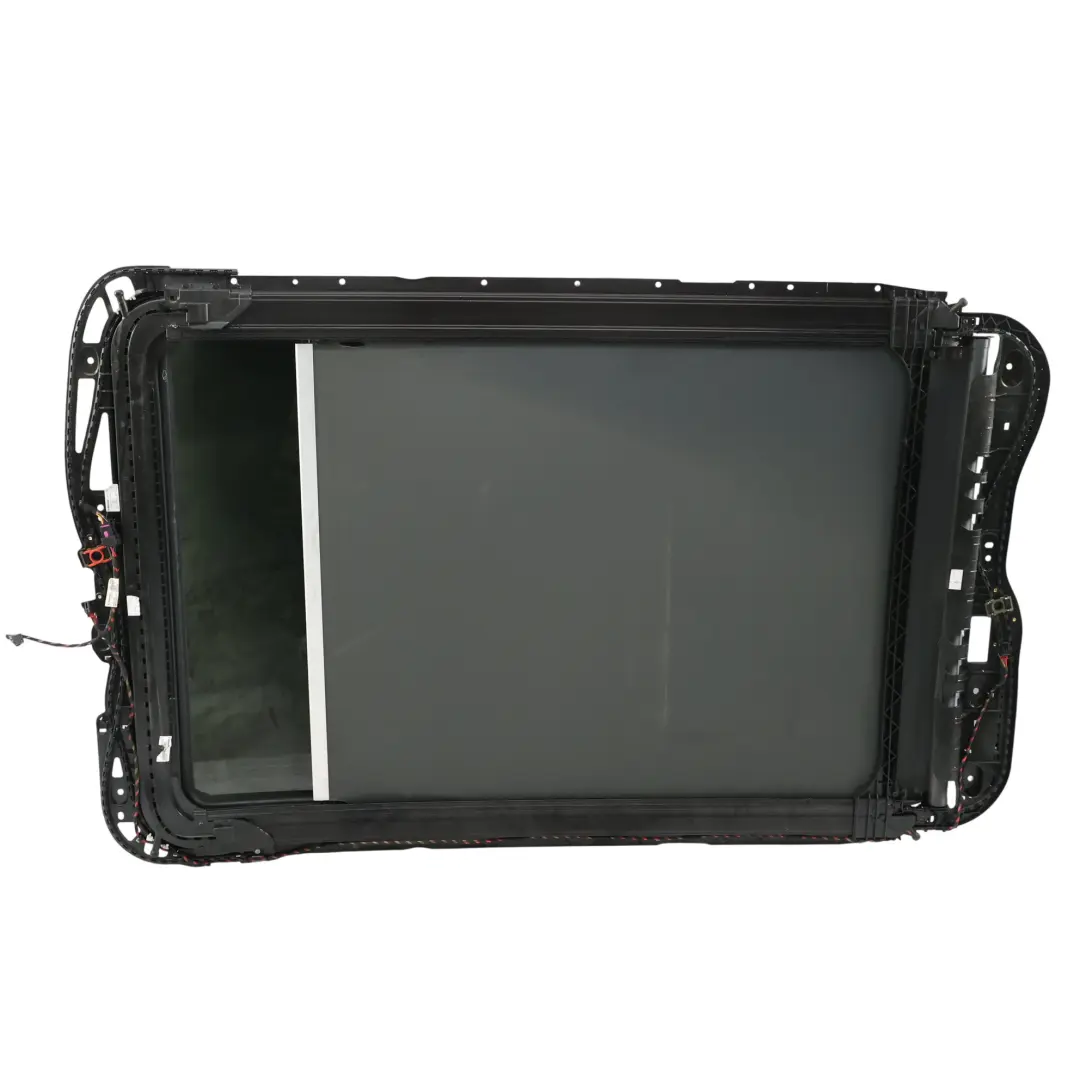 7P Szyberdach Panoramiczny Dach Przesuwny do Volkswagen Touareg o numerze 7P0877041G Volkswagen Touareg 7P Szyberdach Panoramiczny Dach Przesuwny - SKU 7P0877041G - Numer Części 7P0877041G