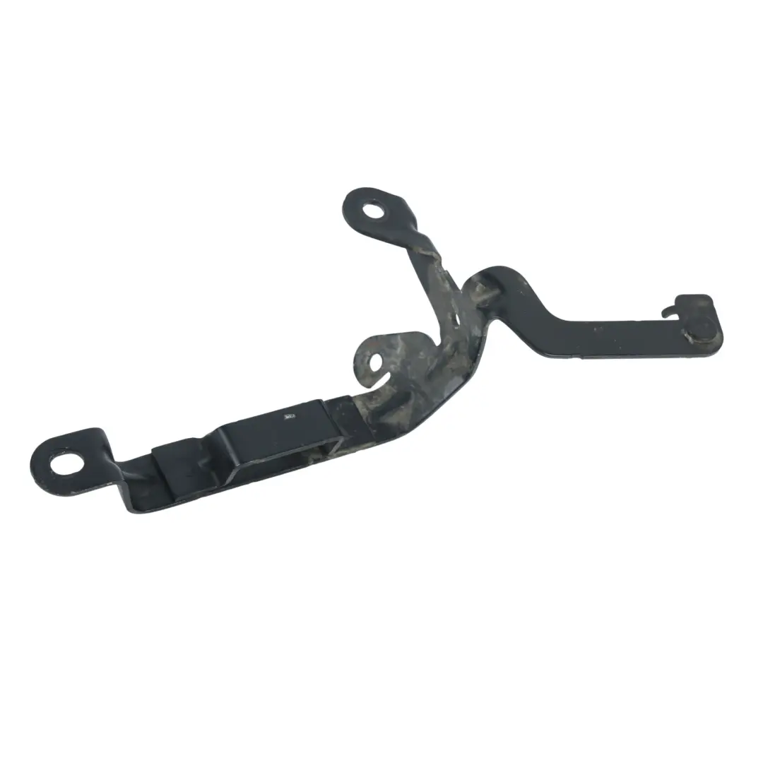 7P Piastra Protezione Compressore A/C per Volkswagen Touareg con numero di parte 7P5816432B Volkswagen Touareg 7P Piastra Protezione Compressore A/C - SKU 7P5816432B - Numero di parte 7P5816432B