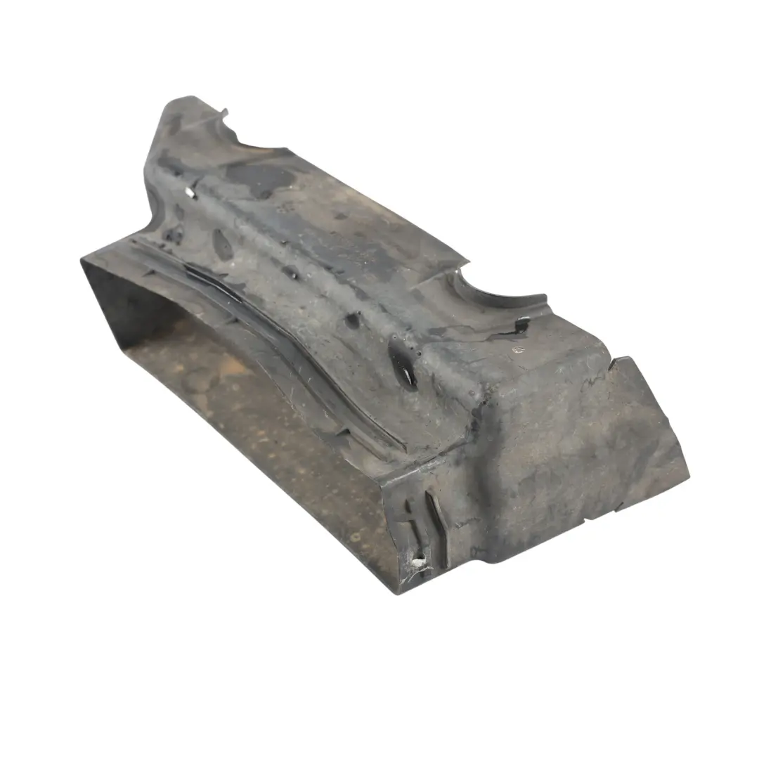 7P Mk2 Condotto Presa Aria Radiatore Destro per Volkswagen Touareg con numero di parte 7P6121395 Volkswagen Touareg 7P Mk2 Condotto Presa Aria Radiatore Destro - SKU 7P6121395 - Numero di parte 7P6121395