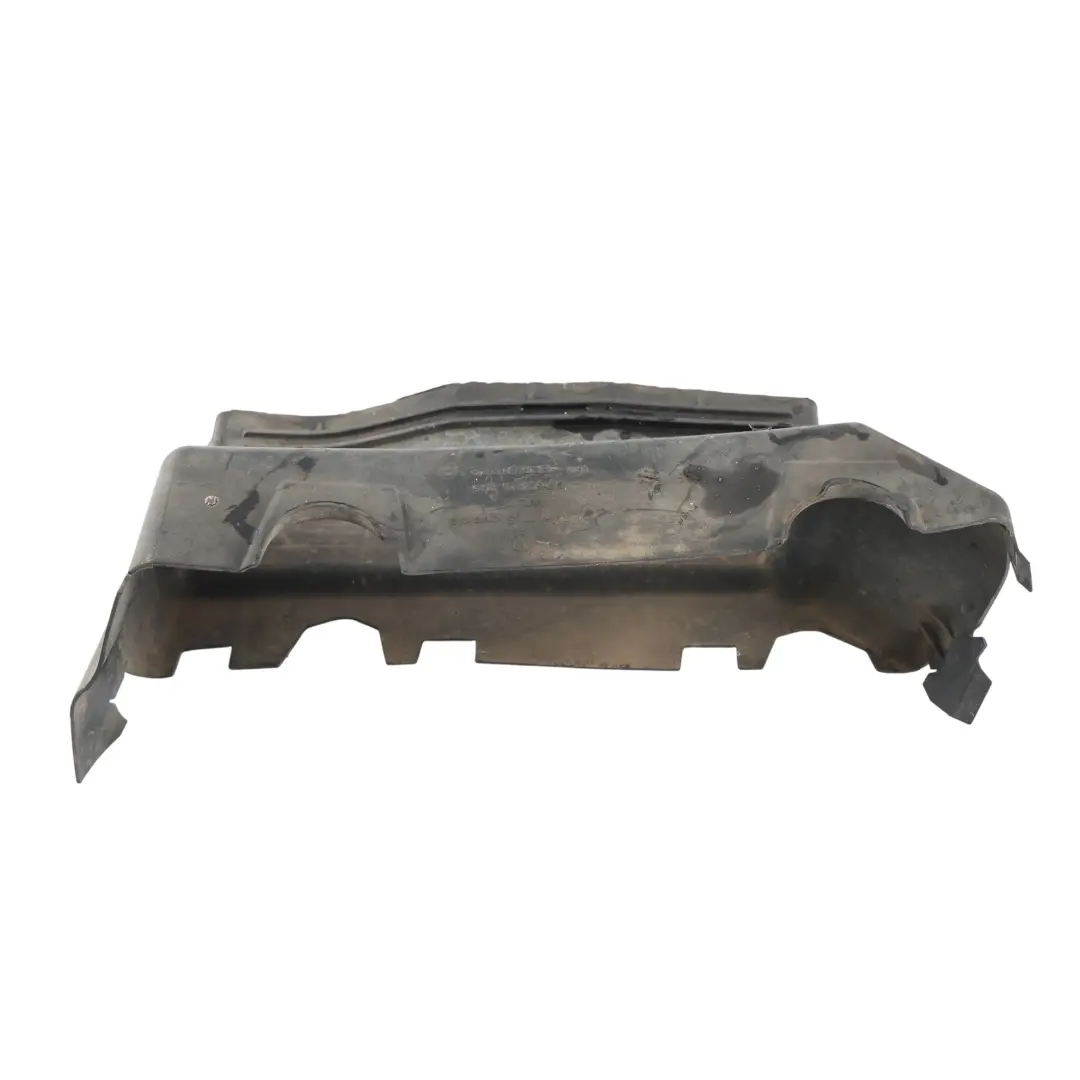 7P Mk2 Conduit Entrée d'Air Radiateur Droit pour Volkswagen Touareg à propos du numéro de pièce 7P6121395 Volkswagen Touareg 7P Mk2 Conduit Entrée d'Air Radiateur Droit - SKU 7P6121395 - Numéro de pièce 7P6121395