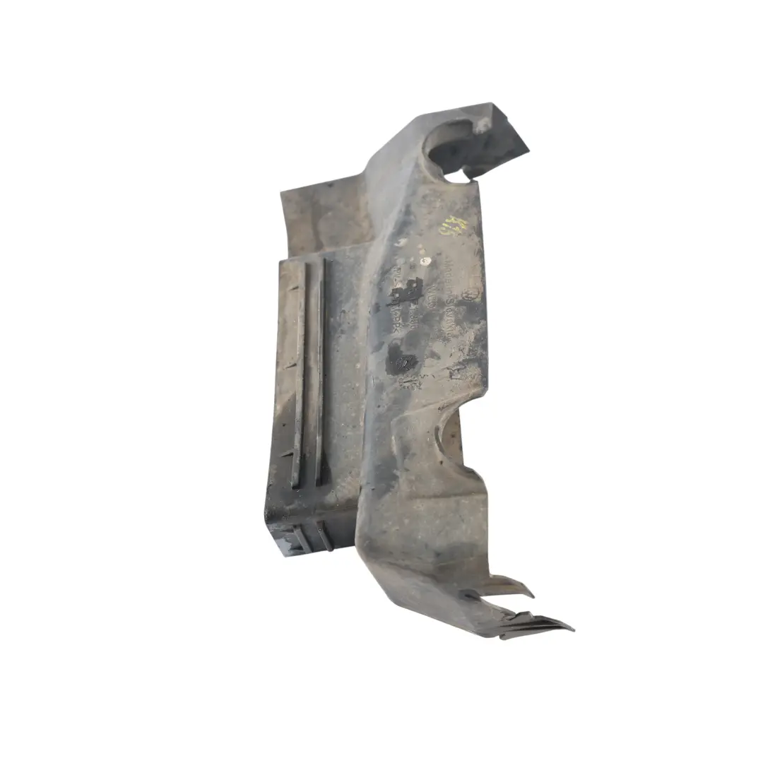 7P Mk2 Air Intake Duct Guide Channel Right O/S to Volkswagen Touareg with Part number 7P6121396 Volkswagen Touareg 7P Mk2 Air Intake Duct Guide Channel Right O/S - SKU 7P6121396 - Part number 7P6121396