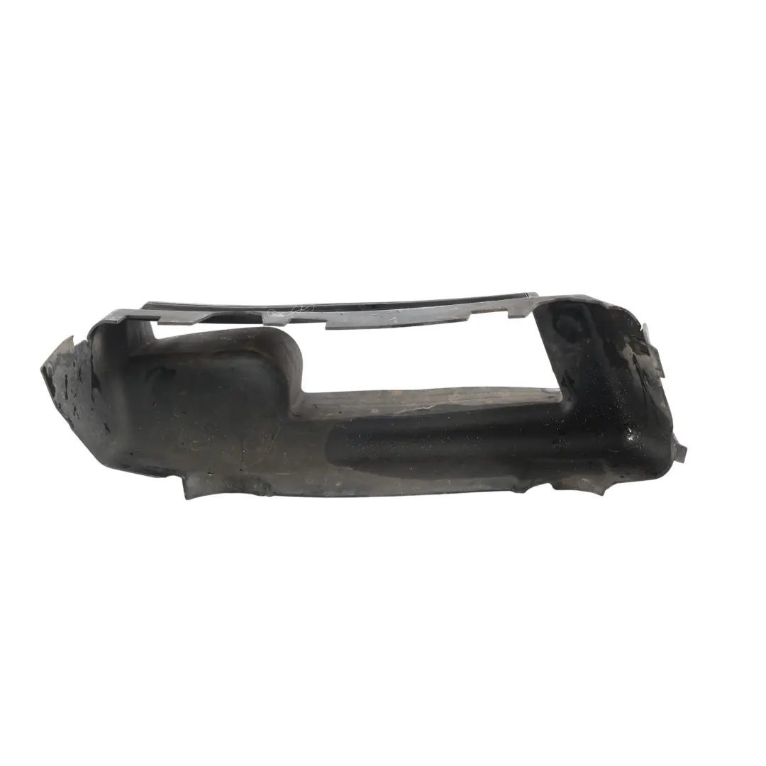 7P Mk2 Conduit Guide Air Admission Droit pour Volkswagen Touareg à propos du numéro de pièce 7P6121396 Volkswagen Touareg 7P Mk2 Conduit Guide Air Admission Droit - SKU 7P6121396 - Numéro de pièce 7P6121396