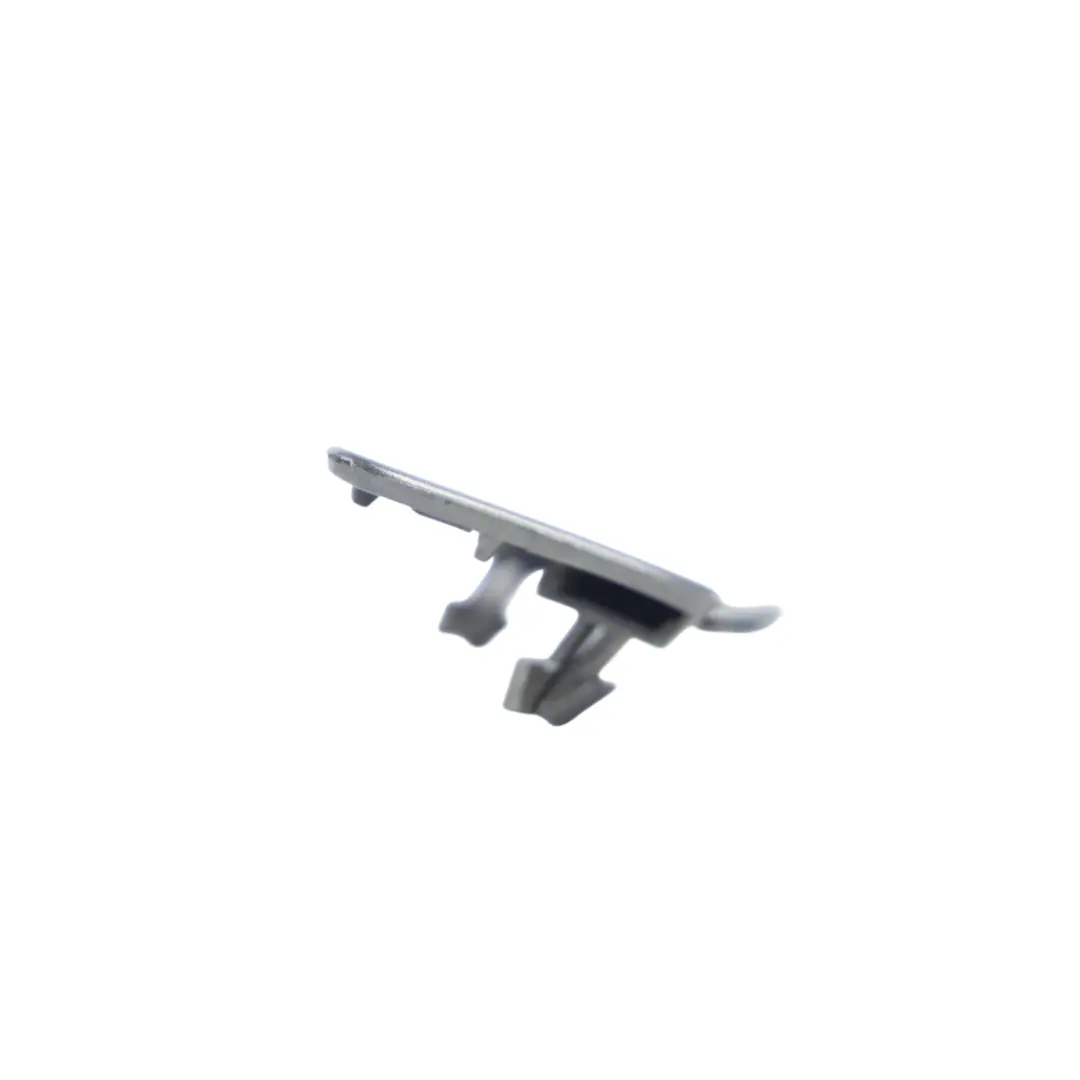 Volkswagen Touareg 7P Tapa Lavafaros Derecha Gris Grafito M7W - SKU 7P6807368-GGR - Número de pieza 7P6807368