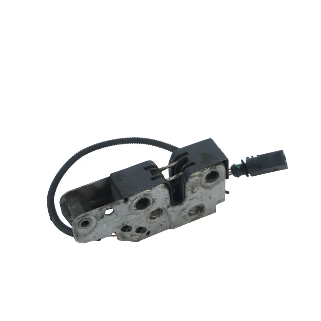 Volkswagen Touareg 7P Crochet Verrou Capot Moteur Avant - SKU 7P6823509C - Numéro de pièce 7P6823509C