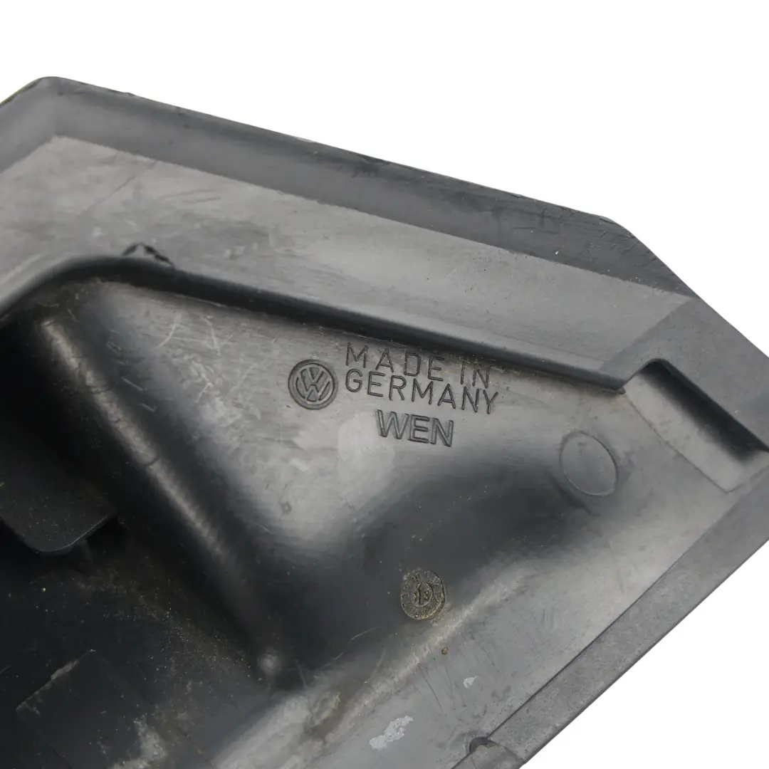 7P Tapa Cerradura Portón Trasero Embellecedor para Volkswagen Touareg con número de pieza 7P6827520B Volkswagen Touareg 7P Tapa Cerradura Portón Trasero Embellecedor - SKU 7P6827520B - Número de pieza 7P6827520B
