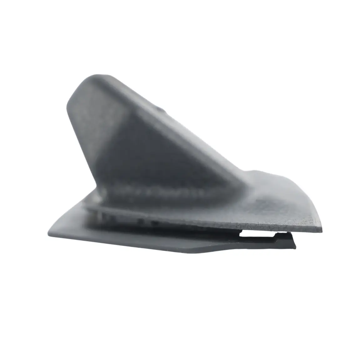Volkswagen Touareg 7P Couvercle Serrure Hayon Coffre Garniture - SKU 7P6827520B - Numéro de pièce 7P6827520B