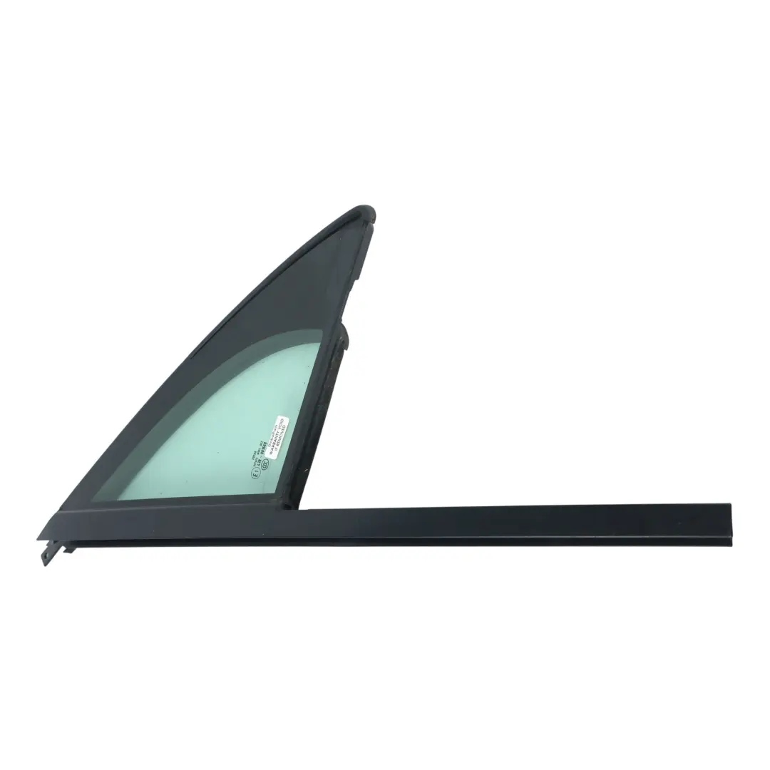 7P Vitre Latérale Avant Droite pour Mini Touareg à propos du numéro de pièce 7P6845114 Mini Touareg 7P Vitre Latérale Avant Droite - SKU 7P6845114 - Numéro de pièce 7P6845114