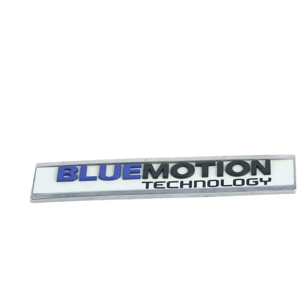 7P Emblema Logo Portón Trasero BLUEMOTION para Volkswagen Touareg con número de pieza 7P6853675AA Volkswagen Touareg 7P Emblema Logo Portón Trasero BLUEMOTION - SKU 7P6853675AA - Número de pieza 7P6853675AA