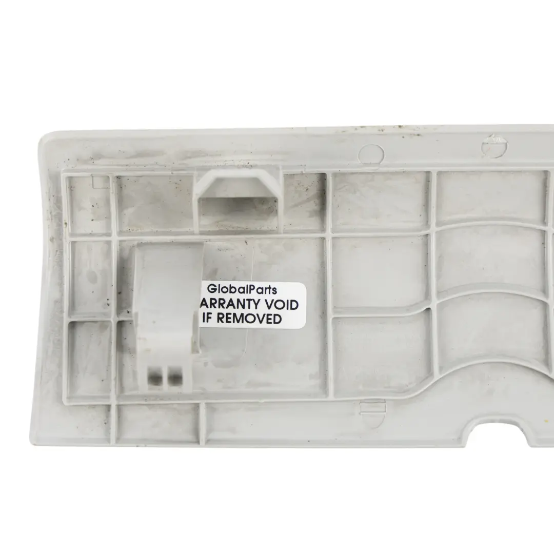 7P Mk2 Osłona Lusterka Szara do Volkswagen Touareg o numerze 7P6857185 Volkswagen Touareg 7P Mk2 Osłona Lusterka Szara - SKU 7P6857185 - Numer Części 7P6857185