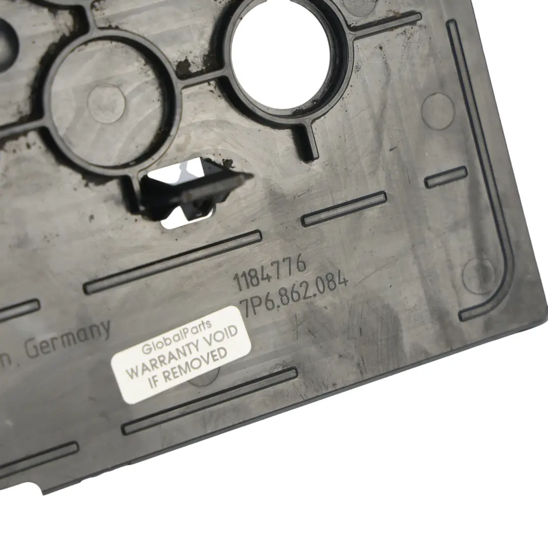 Volkswagen Touareg 7P Panel Compartimento Reposabrazos - SKU 7P6862084-1 - Número de pieza 7P6862084