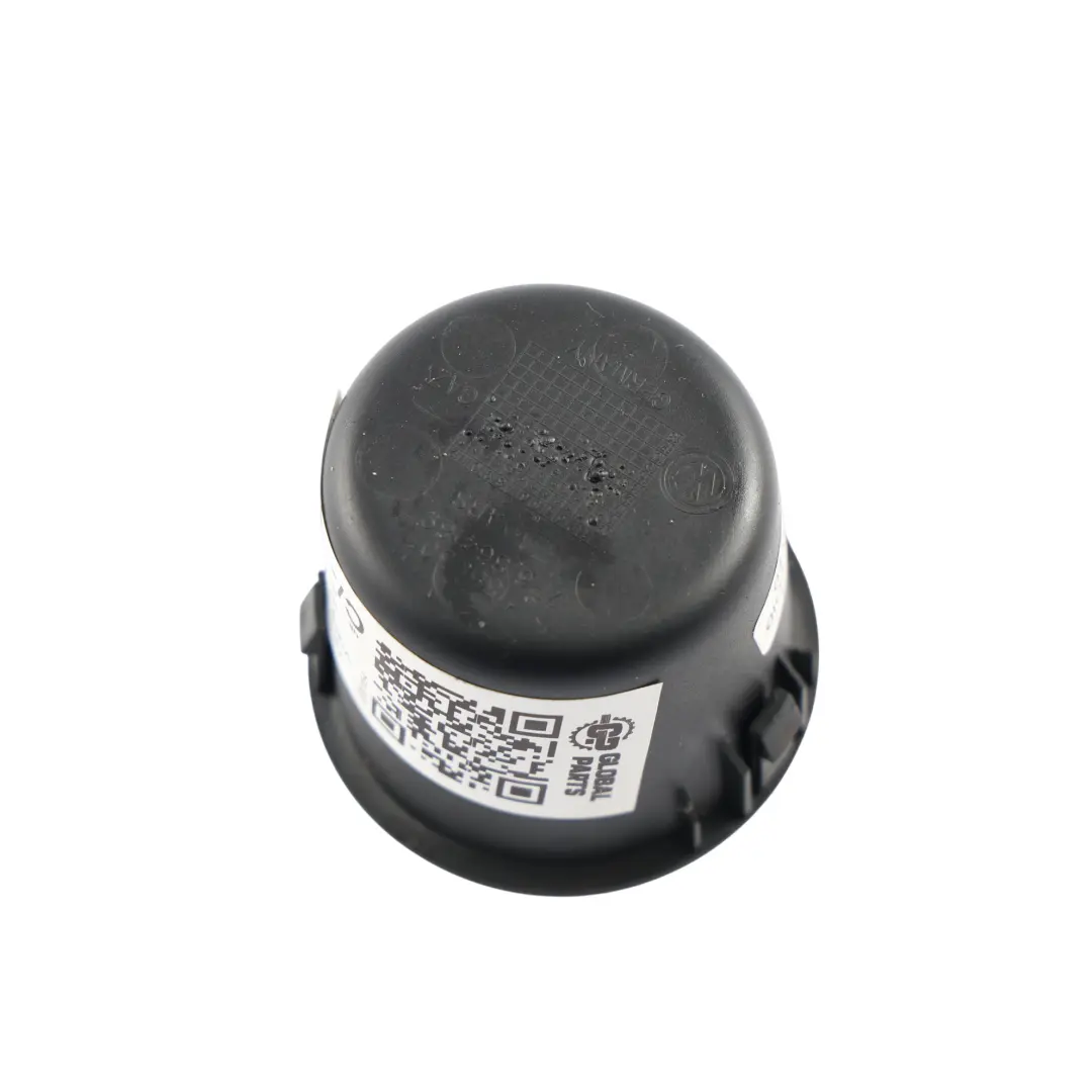 7P Mk2 Inserto Portabicchieri Console Centrale per Volkswagen Touareg con numero di parte 7P6864897 Volkswagen Touareg 7P Mk2 Inserto Portabicchieri Console Centrale - SKU 7P6864897 - Numero di parte 7P6864897