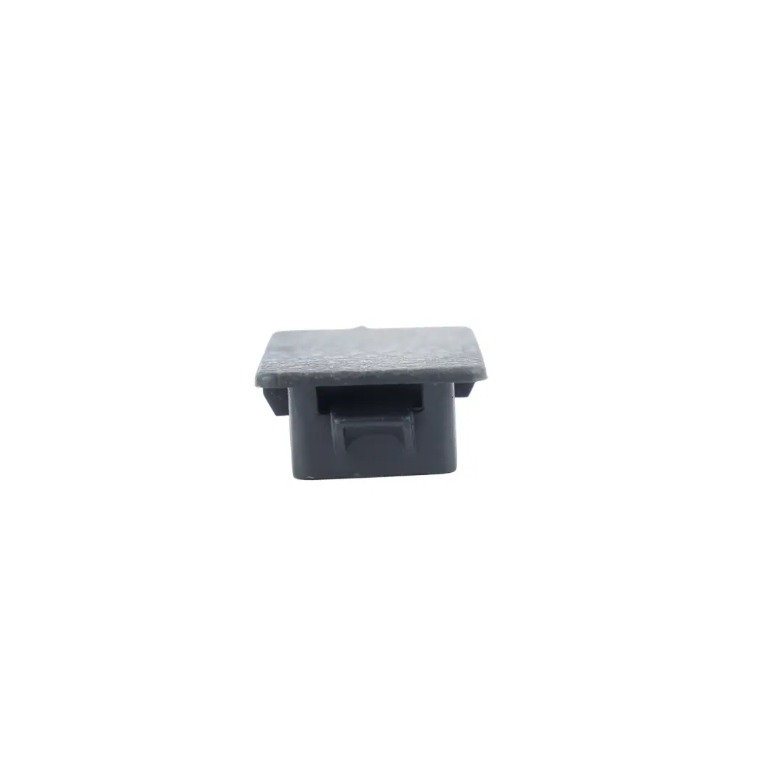 Volkswagen Touareg 7P Tapa Portón Trasero Cubierta Maletero - SKU 7P6867140 - Número de pieza 7P6867140