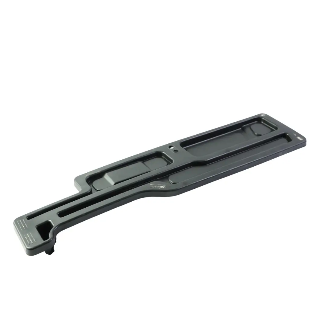 7P Rivestimento Montante D Superiore Destro per Volkswagen Touareg con numero di parte 7P6867246 Volkswagen Touareg 7P Rivestimento Montante D Superiore Destro - SKU 7P6867246 - Numero di parte 7P6867246