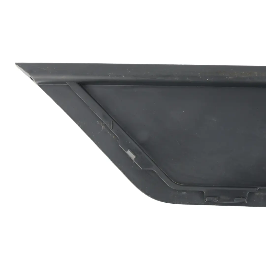 7P Revêtement Hayon Coffre Gauche pour Volkswagen Touareg à propos du numéro de pièce 7P6867463 Volkswagen Touareg 7P Revêtement Hayon Coffre Gauche - SKU 7P6867463 - Numéro de pièce 7P6867463