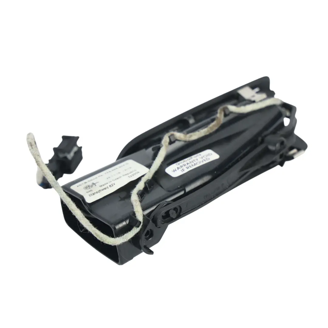 7P B Pillar Trim Cover Panel Air Vent Right O/S to Volkswagen Touareg with Part number 7P6868904G Volkswagen Touareg 7P B Pillar Trim Cover Panel Air Vent Right O/S - SKU 7P6868904G - Part number 7P6868904G