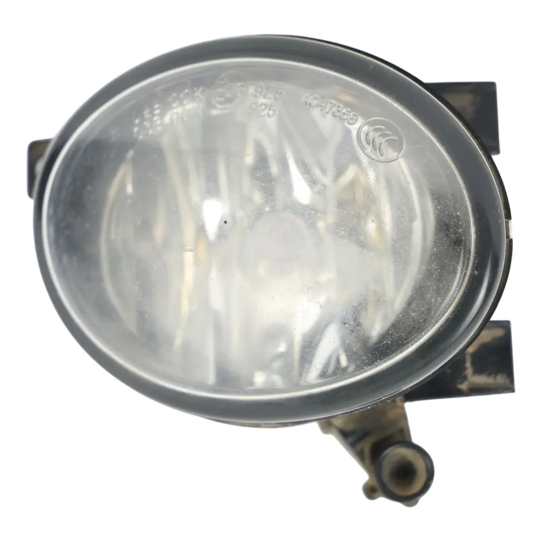 Mk2 7P Phare Antibrouillard Pare-chocs Avant Droit pour Volkswagen Touareg à propos du numéro de pièce 7P6941700E Volkswagen Touareg Mk2 7P Phare Antibrouillard Pare-chocs Avant Droit - SKU 7P6941700E - Numéro de pièce 7P6941700E