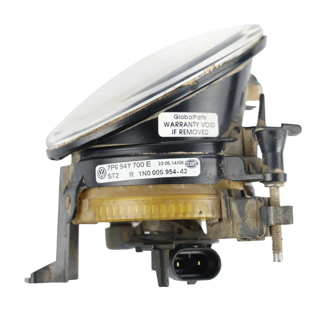 Volkswagen Touareg Mk2 7P Phare Antibrouillard Pare-chocs Avant Droit - SKU 7P6941700E - Numéro de pièce 7P6941700E