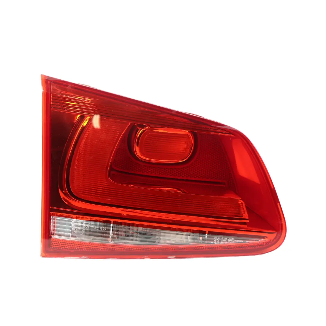 Volkswagen Touareg 7P Feu Arrière Intérieur Gauche - SKU 7P6945093B - Numéro de pièce 7P6945093B