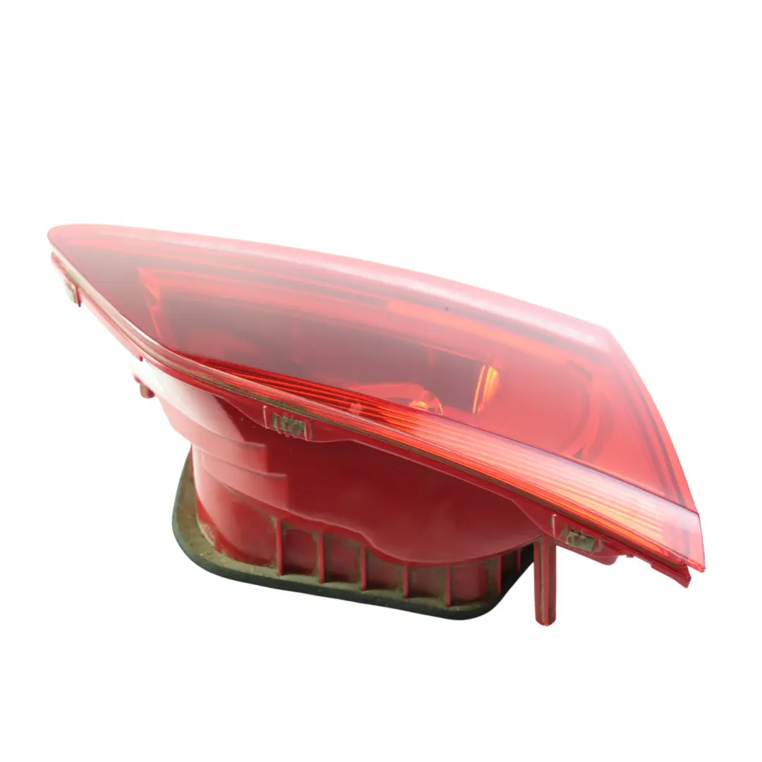 Volkswagen Touareg 7P Fanale Posteriore Interno Sinistro - SKU 7P6945093B - Numero di parte 7P6945093B