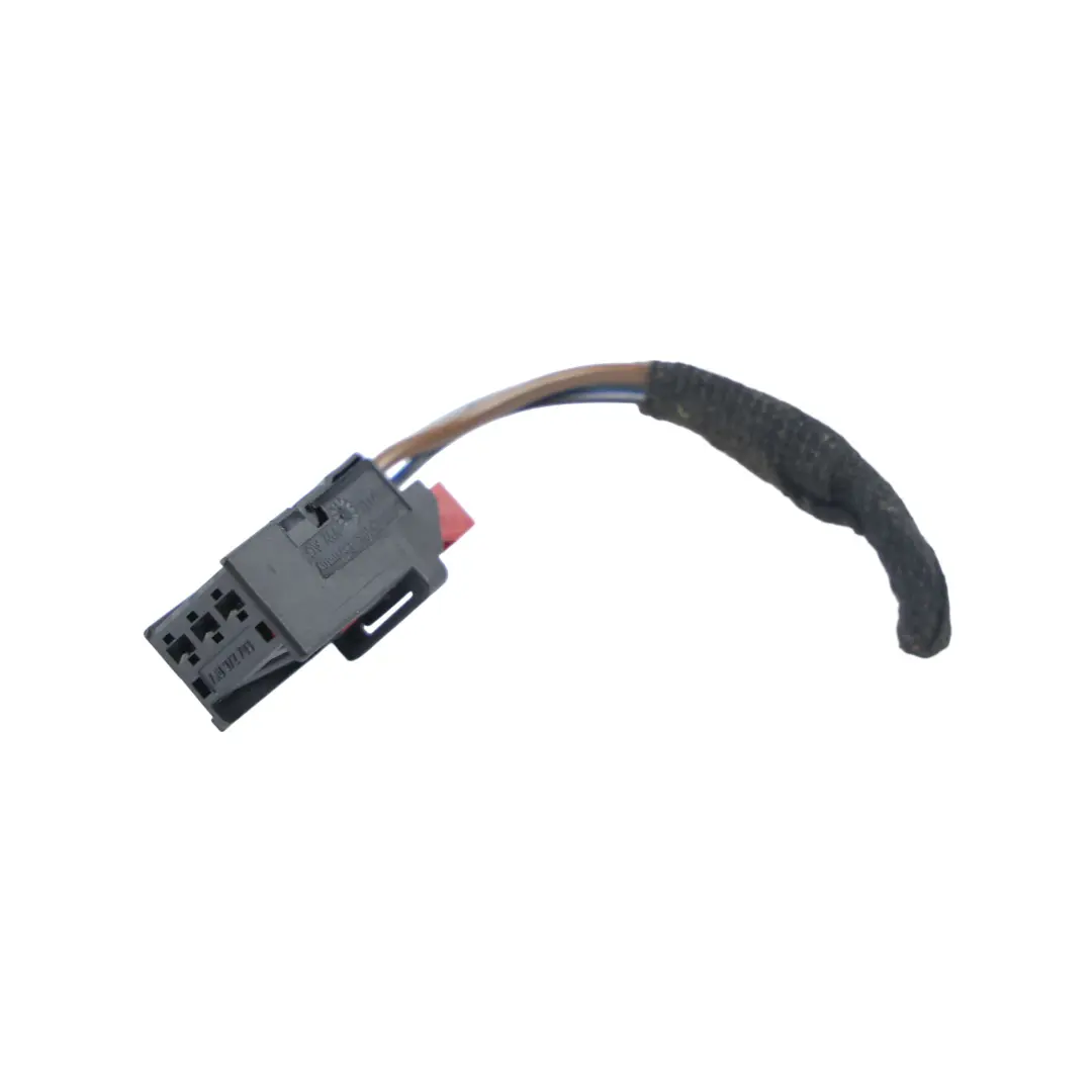 7P Portalámparas Luz Trasera Cable Derecha para Volkswagen Touareg con número de pieza 7P6945094B Volkswagen Touareg 7P Portalámparas Luz Trasera Cable Derecha - SKU 7P6945094B-2 - Número de pieza 7P6945094B
