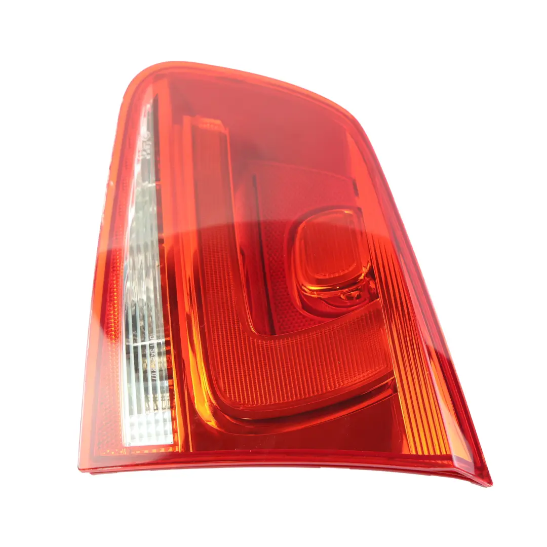 Volkswagen Touareg 7P Piloto Trasero Interior Derecho - SKU 7P6945094B - Número de pieza 7P6945094B