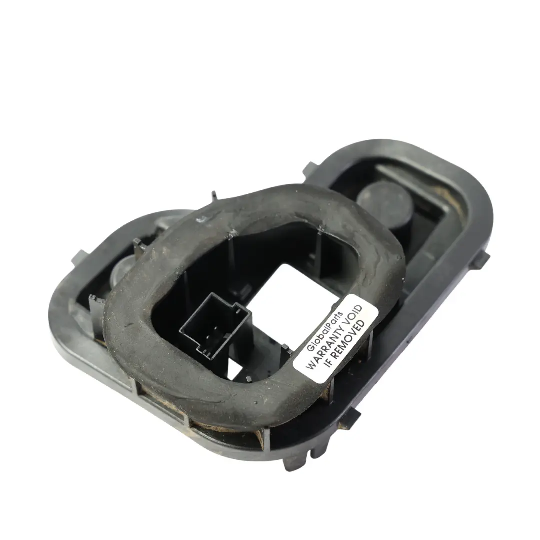 VW Touareg 7p Rear Outer Halogen Tail Light Bulb Cover Left N/S 89090230A - SKU 7P6945257 - Part number 7P6945257
