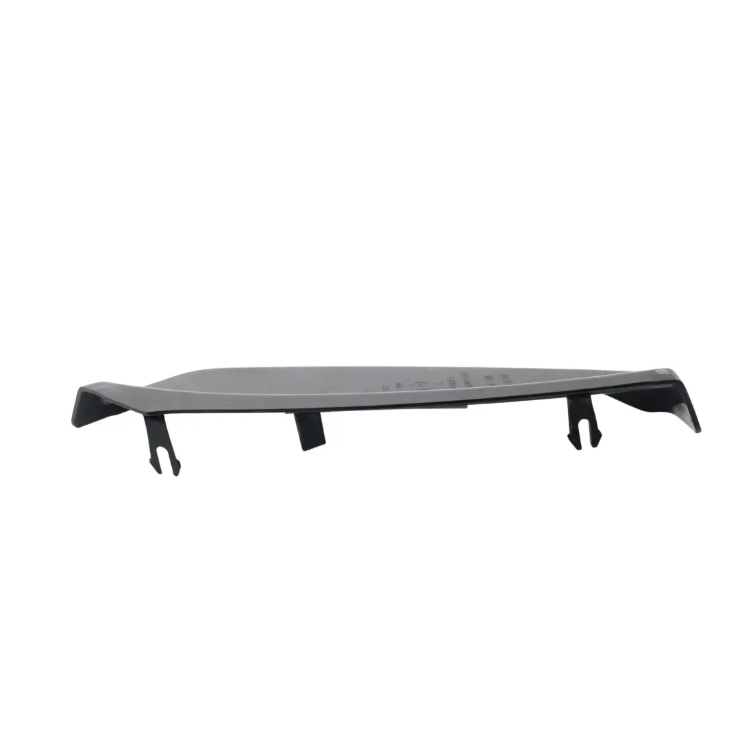 7P Tylna Prawa Osłona Panelu Lampy Listwa do Volkswagen Touareg o numerze 7P6945312 Volkswagen Touareg 7P Tylna Prawa Osłona Panelu Lampy Listwa - SKU 7P6945312 - Numer Części 7P6945312