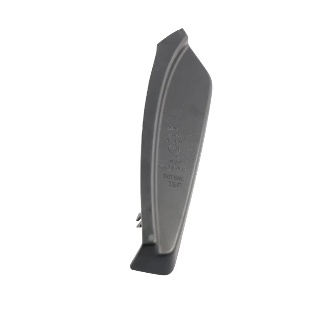 Volkswagen Touareg 7P Rear Taillight Panel Cover Trim Right O/S - SKU 7P6945312 - Part number 7P6945312