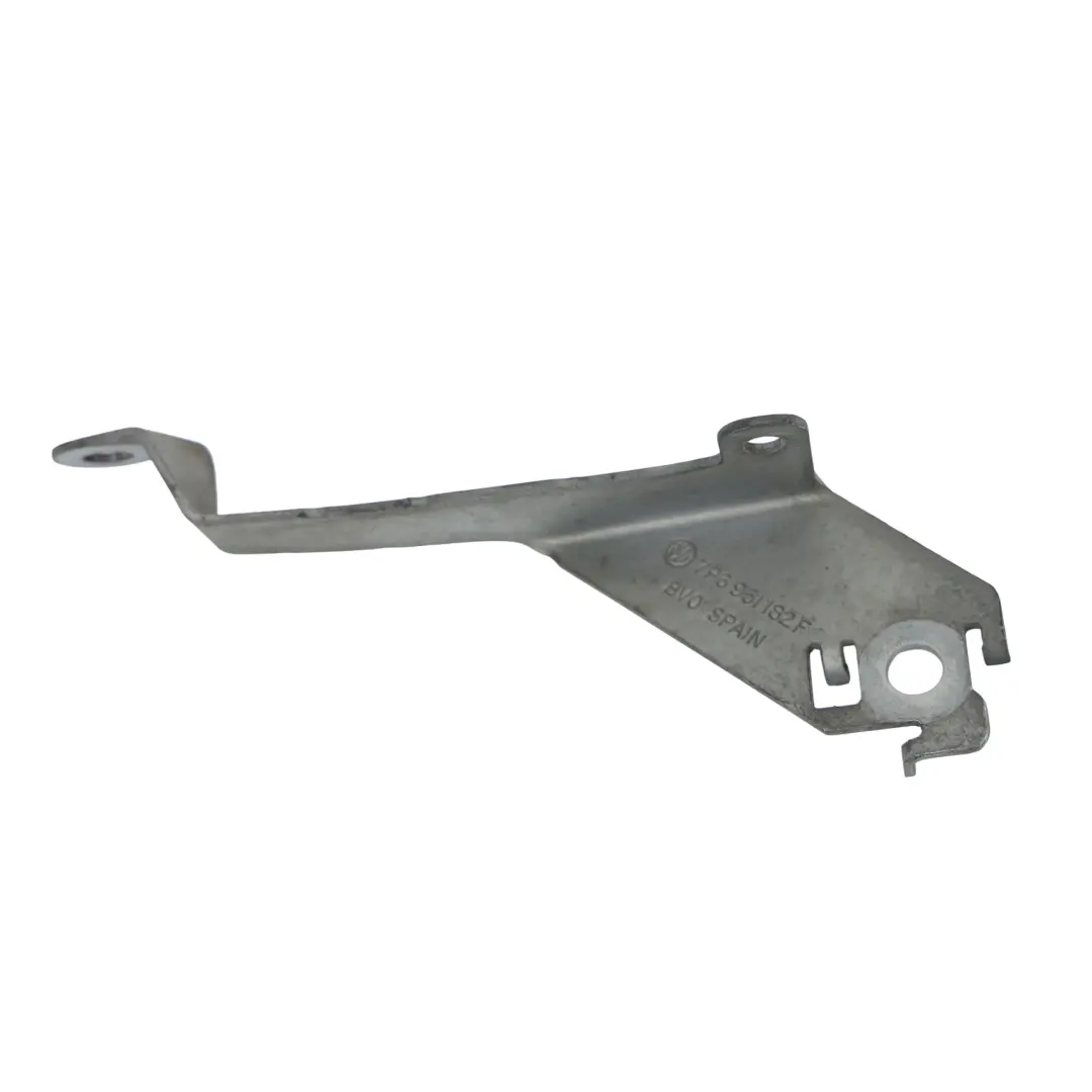 7P Uchwyt Sygnału Dźwiękowego Alarmu do Volkswagen Touareg o numerze 7P6951182F Volkswagen Touareg 7P Uchwyt Sygnału Dźwiękowego Alarmu - SKU 7P6951182F - Numer Części 7P6951182F