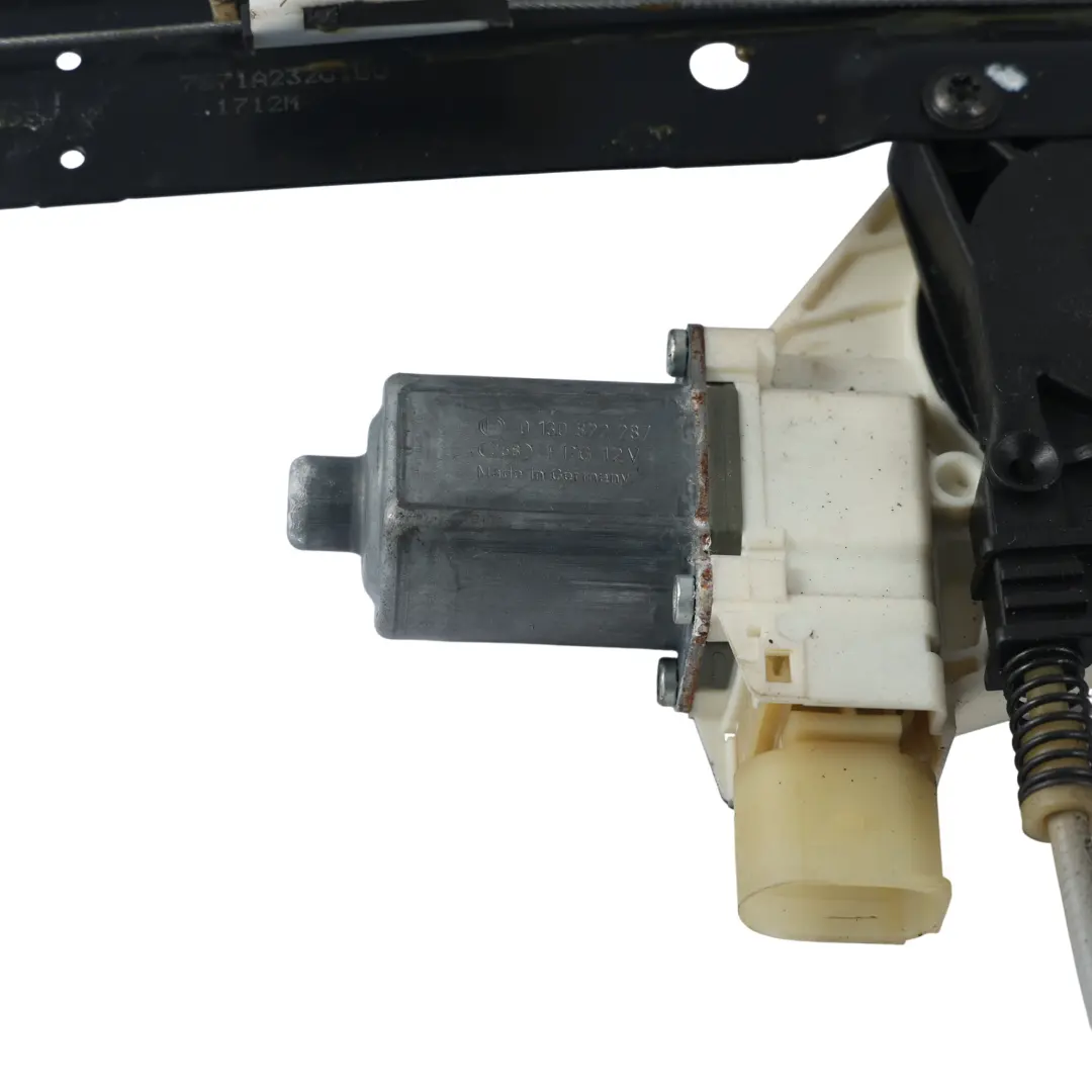 Mk4 Alzacristallo con Motore Anteriore Sinistro per Ford Mondeo con numero di parte 7S71-A23201-BU Ford Mondeo Mk4 Alzacristallo con Motore Anteriore Sinistro - SKU 7S71-A23201-BU - Numero di parte 7S71-A23201-BU