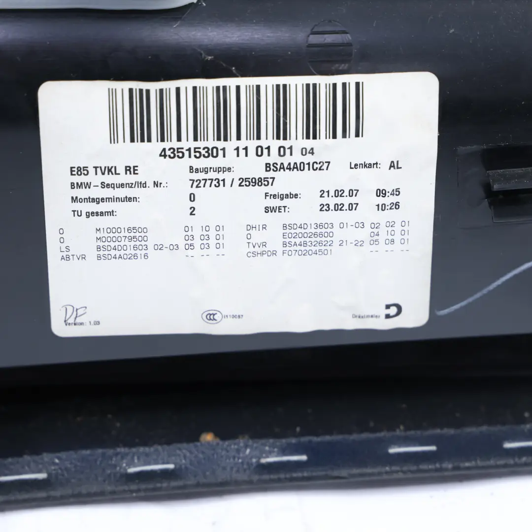 E85r Panel Puerta Cuero Walknappa Champán Derecha para BMW Z4 con número de pieza 8035338 BMW Z4 E85r Panel Puerta Cuero Walknappa Champán Derecha - SKU 8035338 - Número de pieza 8035338
