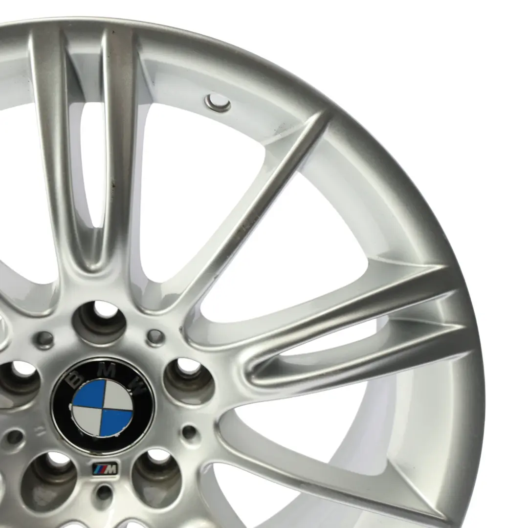 Tylna Felga Aluminiowa Srebrna 18" 8,5J ET:37 M 193 do BMW E90 E91 E92 o numerze 8036934 BMW E90 E91 E92 Tylna Felga Aluminiowa Srebrna 18" 8,5J ET:37 M 193 - SKU 8036934-SL1 - Numer Części 8036934