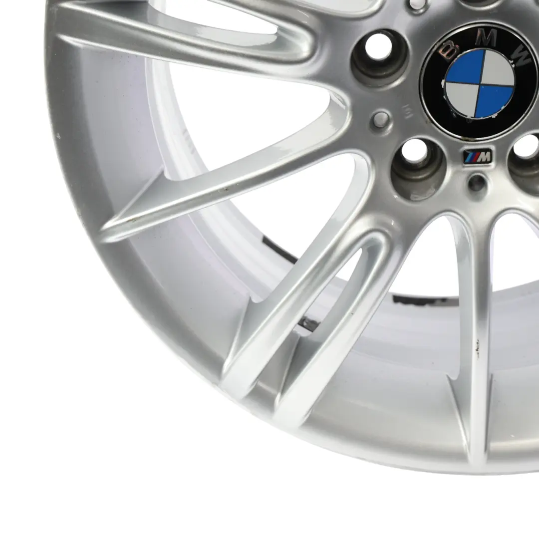 Hinten Alufelge Silber 18" 8,5J ET:37 M Spider Speiche 193 für BMW E90 E91 E92 mit Teilenummer 8036934 BMW E90 E91 E92 Hinten Alufelge Silber 18" 8,5J ET:37 M Spider Speiche 193 - SKU 8036934-SL1 - Teilenummer 8036934