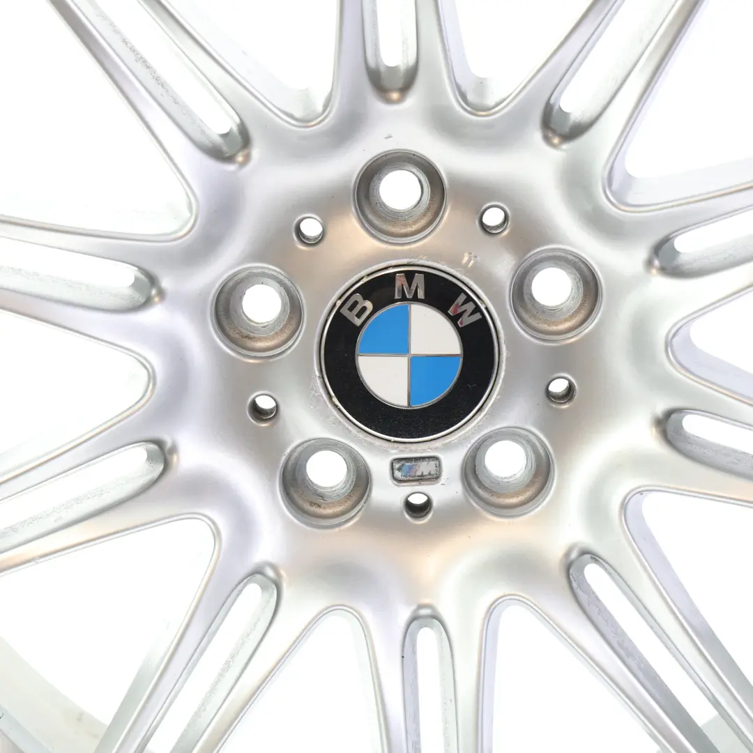 BMW E90 E91 E92 19" 9J ET:39 Llanta Trasera Aleación M Radios Dobles 225 - SKU 8037142-2 - Número de pieza 8037142