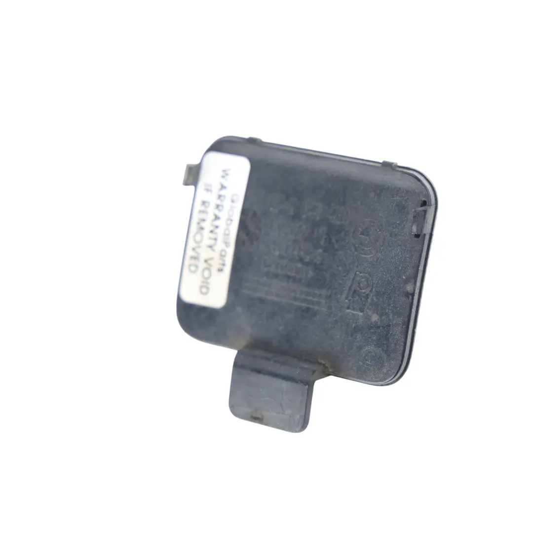 Zaślepka Haka Tylnego Zderzaka Titansilber Metalik 354 do BMW E82 E88 o numerze 8045461 BMW E82 E88 Zaślepka Haka Tylnego Zderzaka Titansilber Metalik 354 - SKU 8045461-TS - Numer Części 8045461