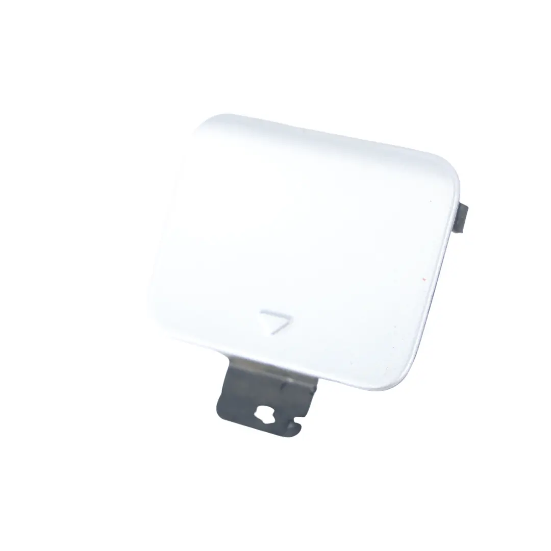 Tapa Ojal Remolque Paragolpes Trasero Plata Titanio 354 para BMW E82 E88 con número de pieza 8045461 BMW E82 E88 Tapa Ojal Remolque Paragolpes Trasero Plata Titanio 354 - SKU 8045461-TS - Número de pieza 8045461