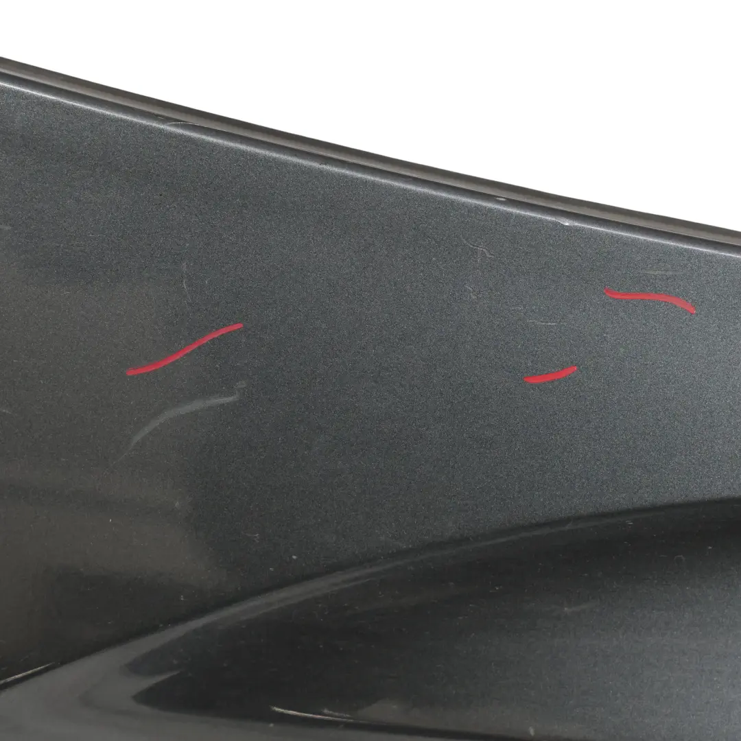 Moldura Faldón Lateral Derecho Gris Mineral Metalizado B39 para BMW F20 M Sport con número de pieza 8056816 BMW F20 M Sport Moldura Faldón Lateral Derecho Gris Mineral Metalizado B39 - SKU 8056816-MG1 - Número de pieza 8056816