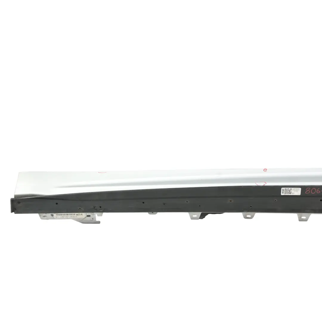 Próg Lewy Listwa Progowa M-Pakiet Glacier Silver Metalik - A83 do BMW F36 o numerze 8061487 BMW F36 Próg Lewy Listwa Progowa M-Pakiet Glacier Silver Metalik - A83 - SKU 8061487-GSB - Numer Części 8061487
