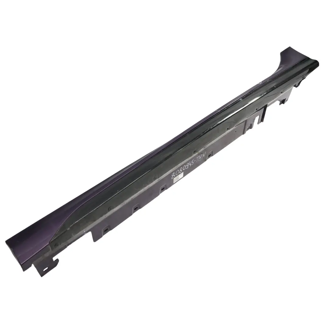 Moldura Umbral M Sport Faldón Lateral Izquierdo Thundernight Metalizado para BMW F44 con número de pieza 8080945 BMW F44 Moldura Umbral M Sport Faldón Lateral Izquierdo Thundernight Metalizado - SKU 8080945-THN - Número de pieza 8080945