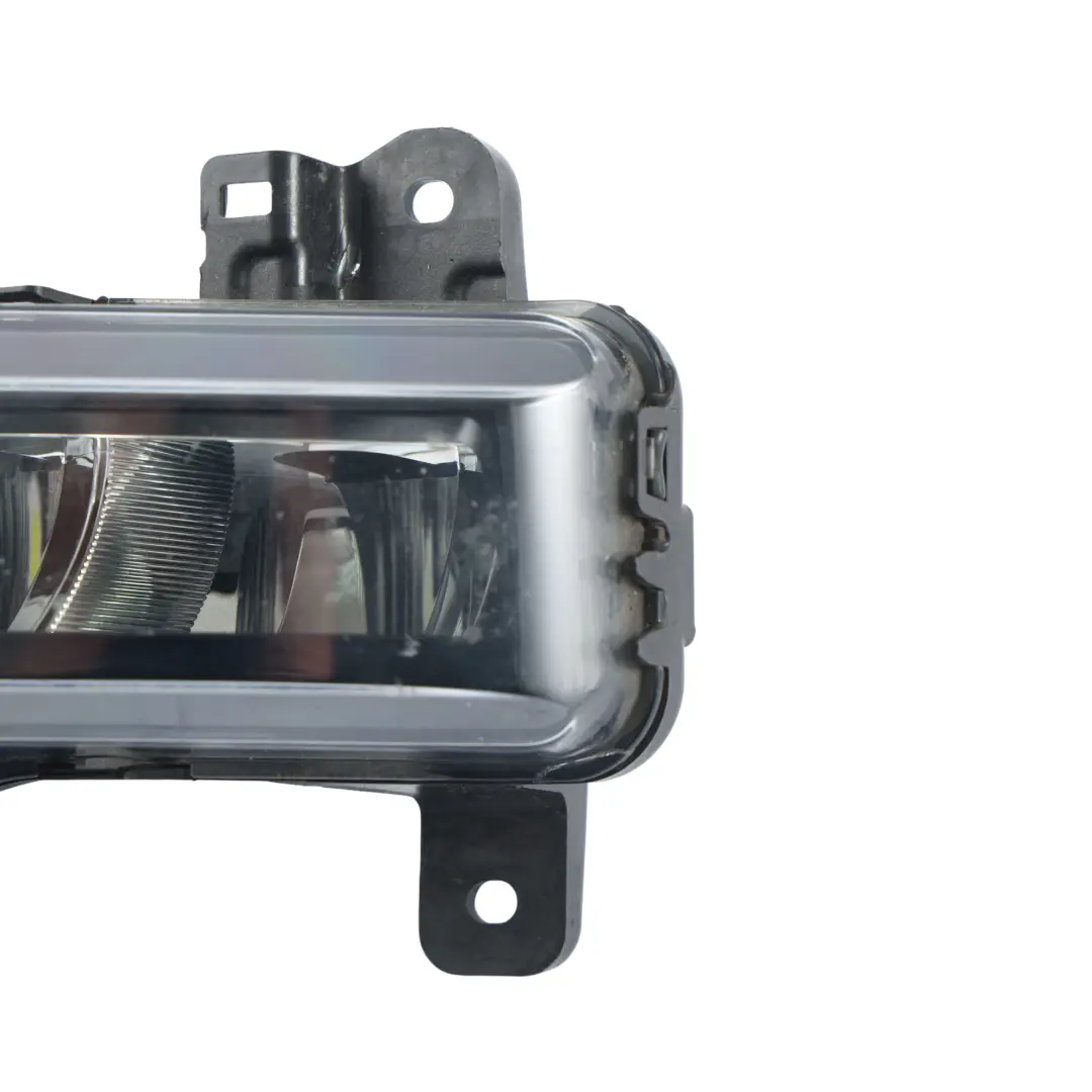Faro Antiniebla Parachoques Delantero Izquierdo para Mercedes F40 con número de pieza 8089979 Mercedes F40 Faro Antiniebla Parachoques Delantero Izquierdo - SKU 8089979-1 - Número de pieza 8089979
