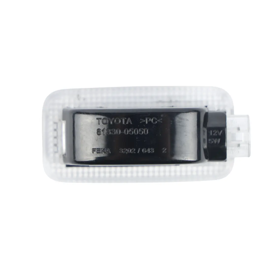 Éclairage Ambiance Panneau Porte Avant pour Toyota Avensis T270 à propos du numéro de pièce 8133005050 Toyota Avensis T270 Éclairage Ambiance Panneau Porte Avant - SKU 8133005050 - Numéro de pièce 8133005050