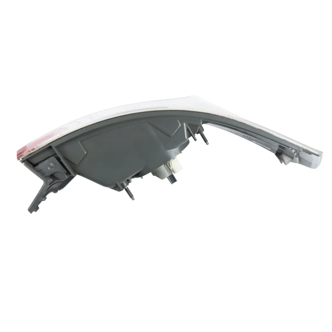 Taillight Tail Light Lamp Right O/S to Toyota Avensis T270 Rear with Part number 8155105260 Toyota Avensis T270 Rear Taillight Tail Light Lamp Right O/S - SKU 8155105260 - Part number 8155105260