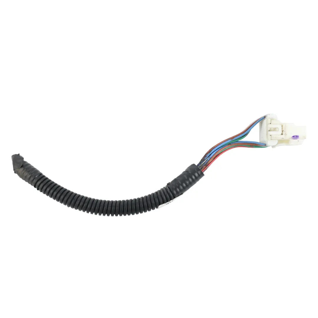 Toyota Aygo Mk1 Feu Arrière Droit Douille Prise Câblage 81551-0H080 - SKU 815510H080-2 - Numéro de pièce 815510H080