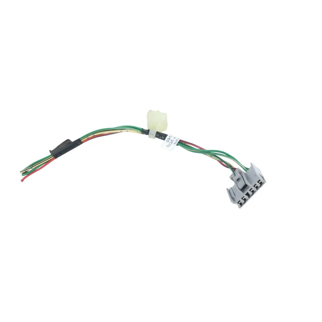 Portalampada Fanale Posteriore Sinistro per Toyota Corolla E12 con numero di parte 8156102310 Toyota Corolla E12 Portalampada Fanale Posteriore Sinistro - SKU 8156102310-2 - Numero di parte 8156102310