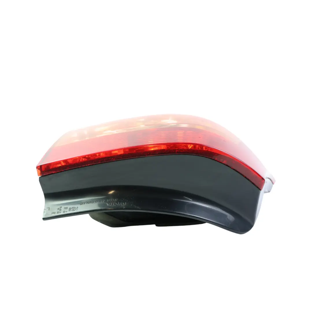 Toyota Corolla E12 Feu Arrière Extérieur Gauche - SKU 8156102310 - Numéro de pièce 8156102310