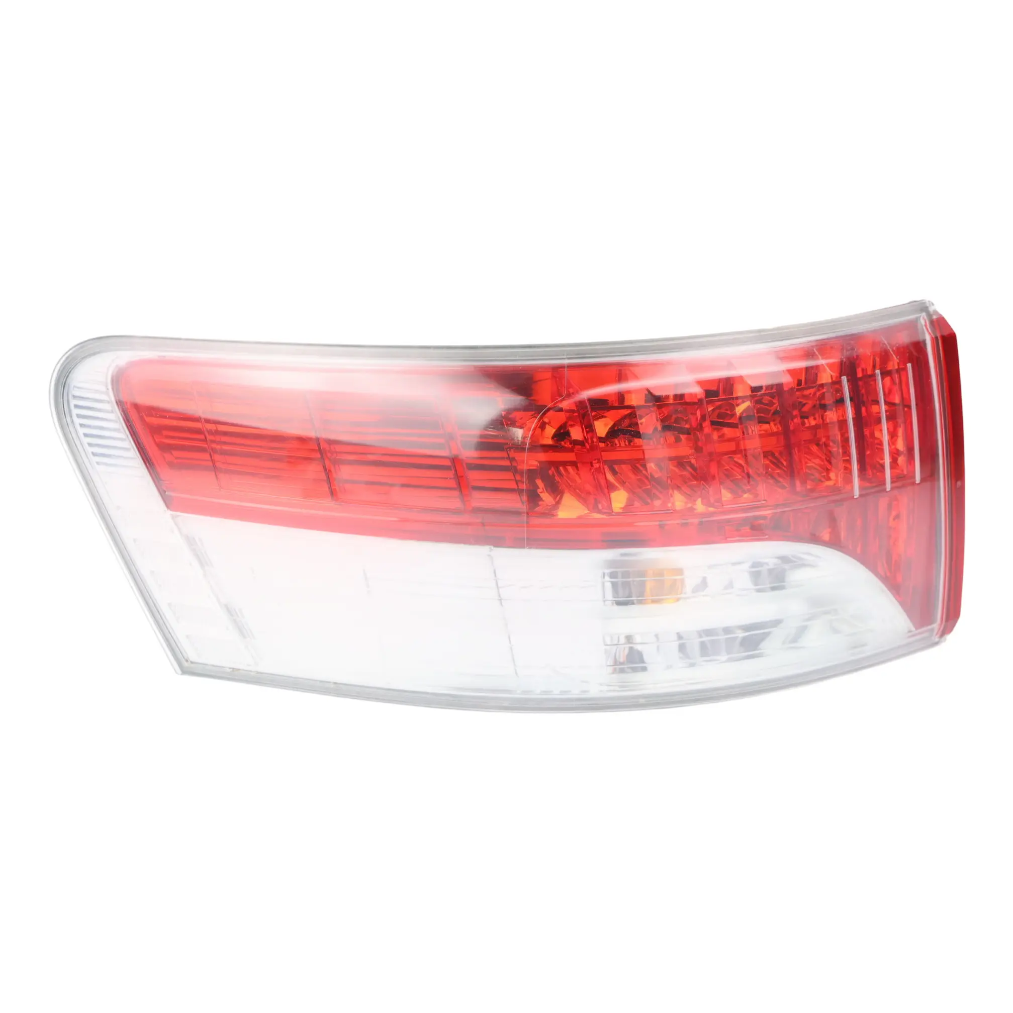 Toyota Avensis T270 Feu Arrière Gauche 8156105190