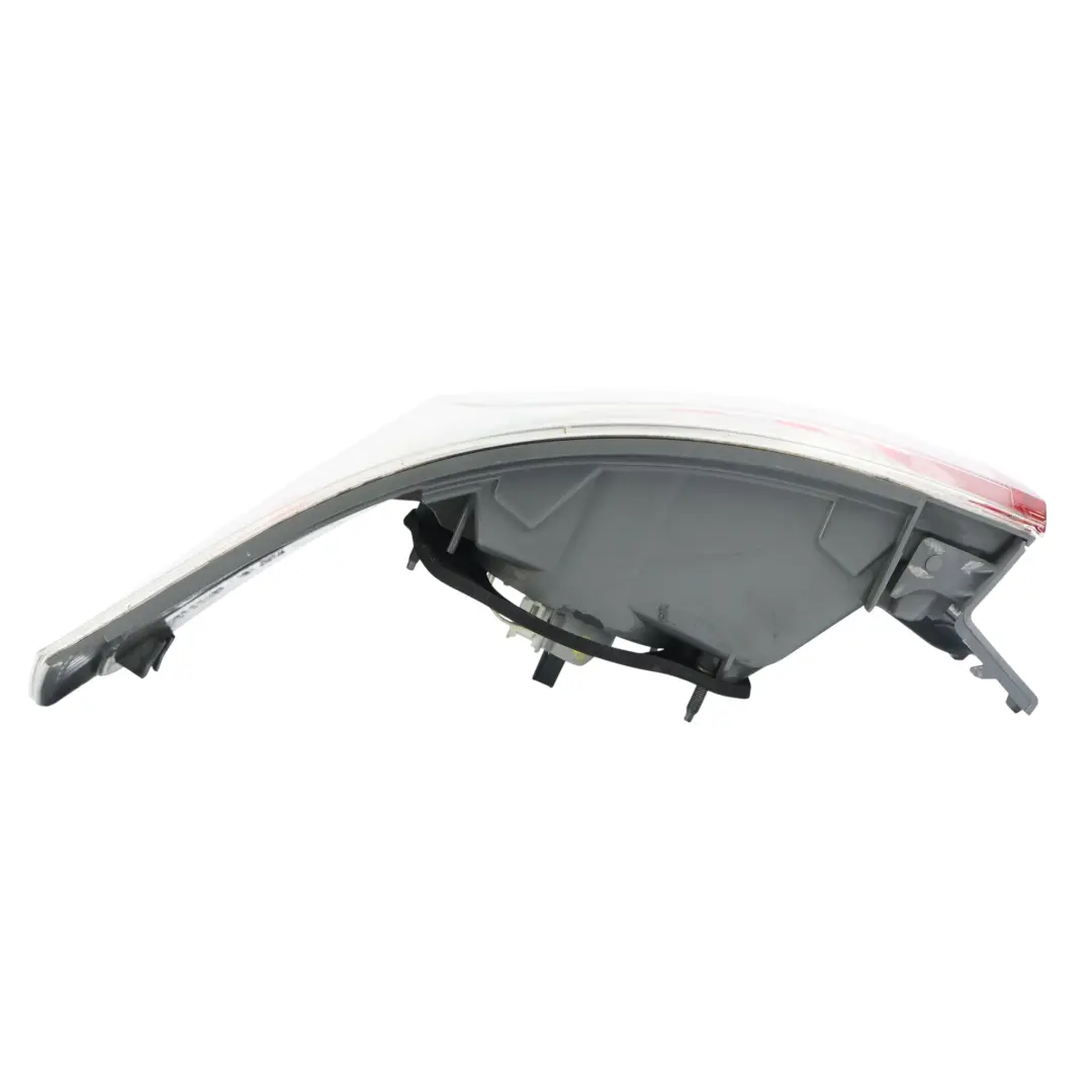 Fanale Posteriore Sinistro per Toyota Avensis T270 con numero di parte 8156105190 Toyota Avensis T270 Fanale Posteriore Sinistro - SKU 8156105190 - Numero di parte 8156105190