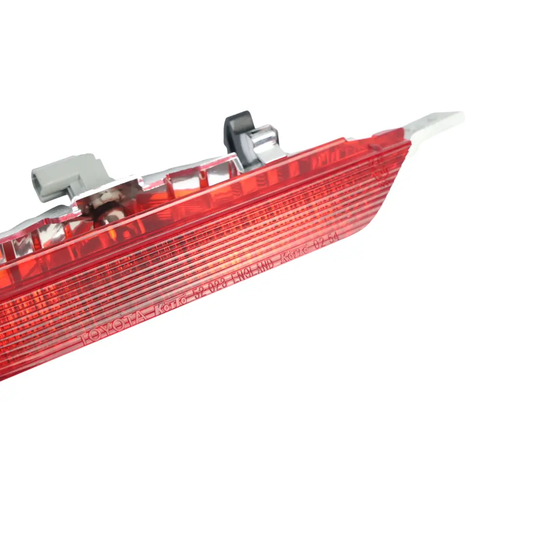 Toyota Corolla E12 Tylna Trzecia Lampa Stopu Górna Środkowa - SKU 8157002111 - Numer Części 8157002111