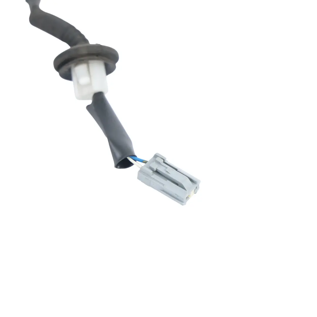 Toyota Avensis T270 Terza Luce Stop Posteriore - SKU 8157005110 - Numero di parte 8157005110